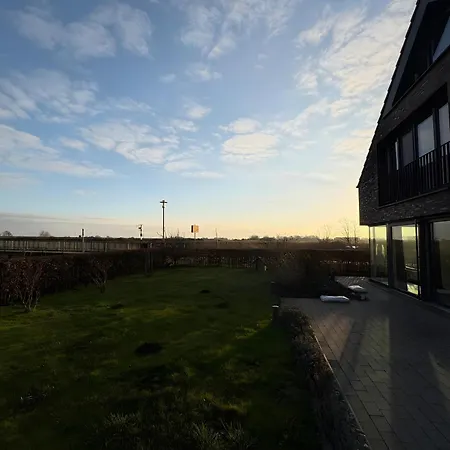 Grosszuegiges Modernes Holiday home *