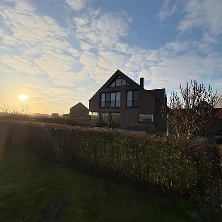 Grosszuegiges Modernes Neuharlingersiel