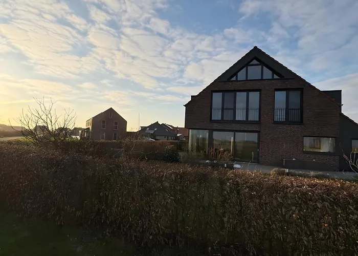 Grosszuegiges Modernes Дом отдыха *